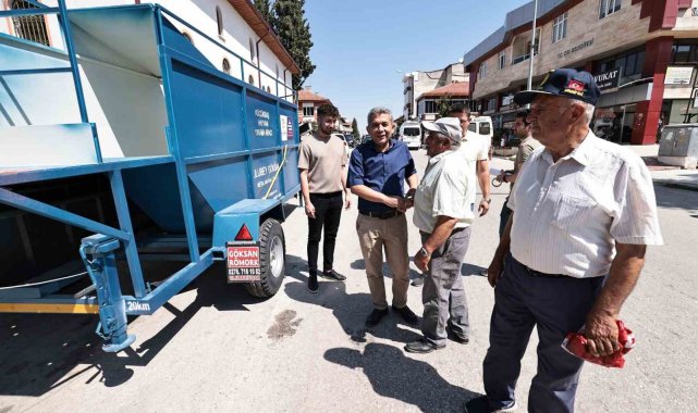 Denizli Büyükşehirden üreticiye ekipman desteği