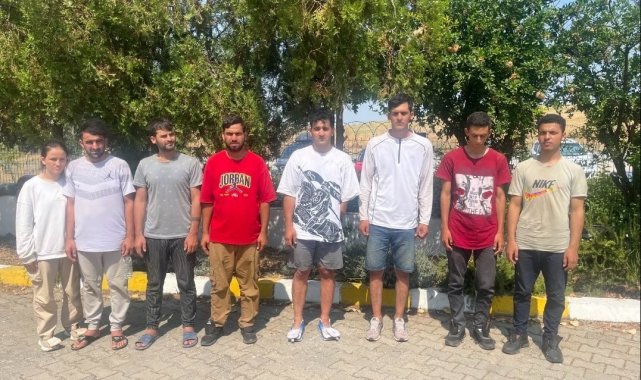 Edirne jandarmasından kaçak göçmen operasyonu: 23 yakalama