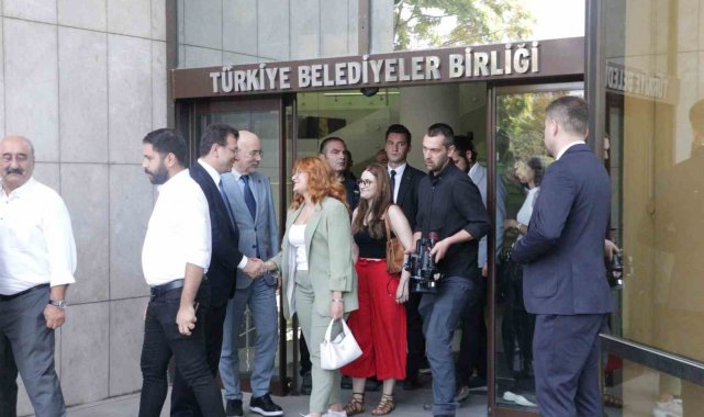 Ekrem İmamoğlu'ndan '5 yıl siyasi yasak' iddiasına açıklama geldi