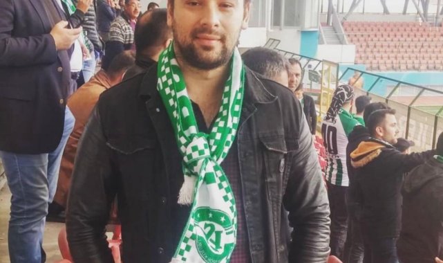 Erzincan'daki kazada ölen polis memuru, eşi ve oğlu son yolculuğuna uğurlandı