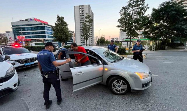 Esenyurt'ta asayiş uygulaması yapıldı