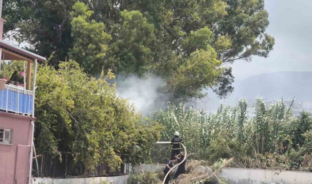 İskenderun'da bahçe yangını