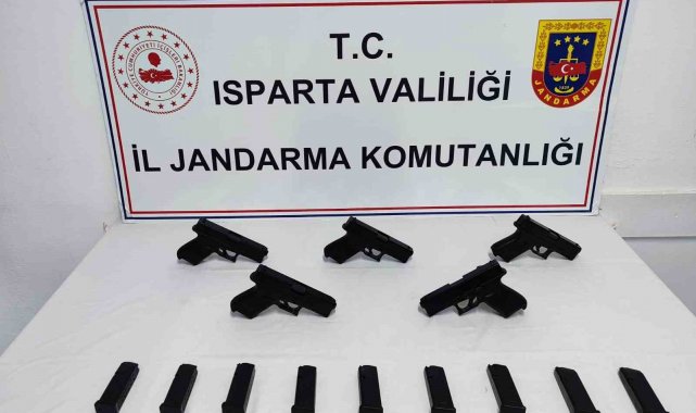 Isparta'da silah kaçakçılığı yapan şahıs tutuklandı