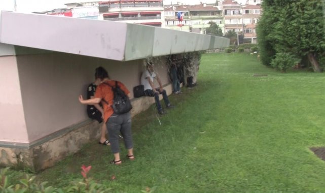 İstanbul Anadolu Yakası'nda sağanak yağış etkili oluyor