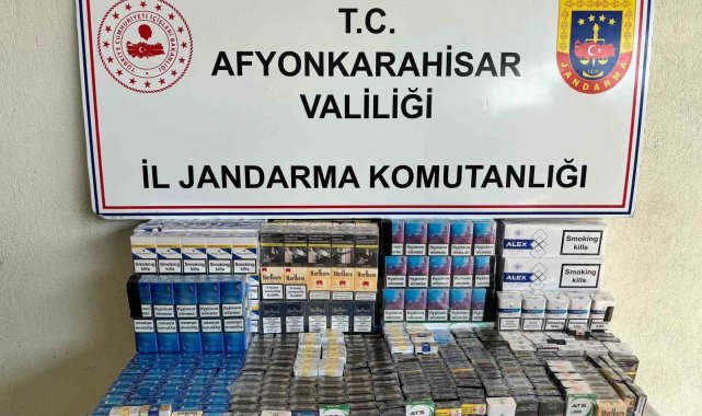 Jandarma 830 paket bandrolsüz sigara ele geçirdi