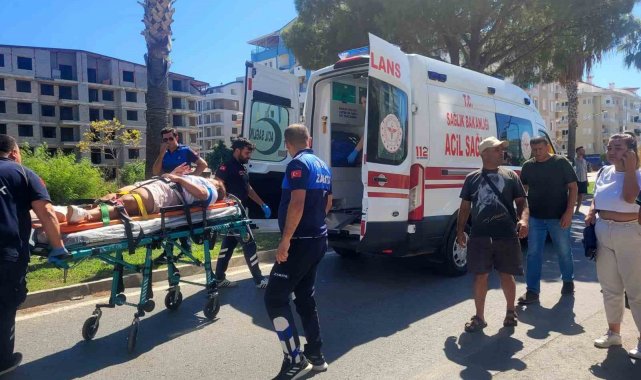 Kamyonet ile motosiklet çarpıştı: 1 yaralı