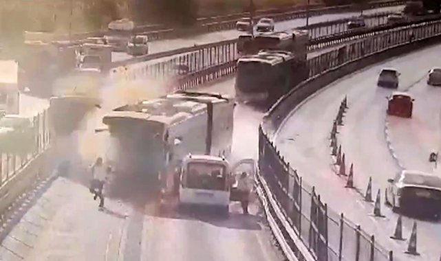 Küçükçekmece'deki metrobüs kazasının yeni görüntüsü ortaya çıktı