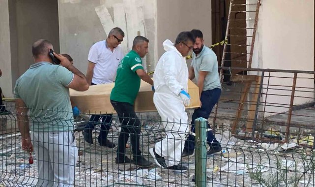 Mersin'de 6'ıncı kattan asansör boşluğuna düşen işçi hayatını kaybetti