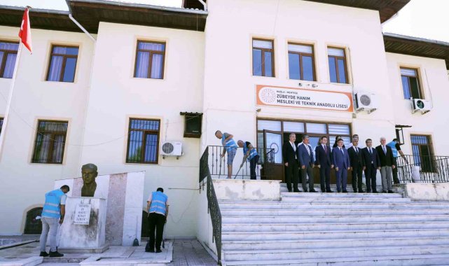 Okulun temizliği, badanası ve tadilatı yükümlülerce yapıldı
