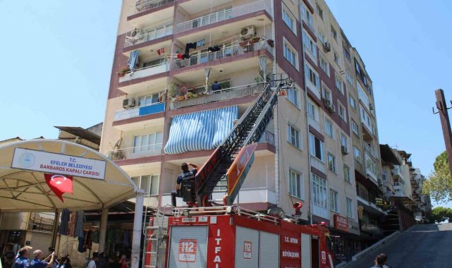 Otizmli adam annesini odaya kilitledi, itfaiye eve balkondan girdi