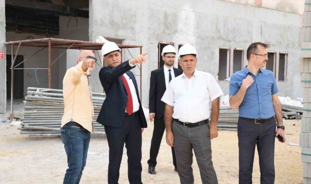 Rektör Karahocagil, Kırşehir Devlet Hastanesi inşaat alanını gezdi