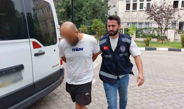 Samsun'da 4 bin 762 adet sentetik ecza ele geçirildi