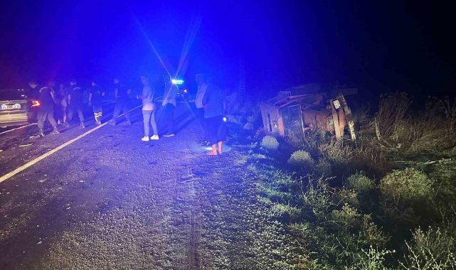 Traktör ile otomobil çarpıştı: 1 yaralı
