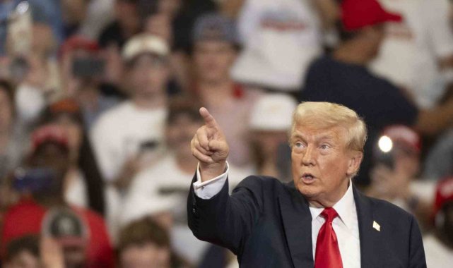 Trump'ın seçim ofisine hırsız girdi