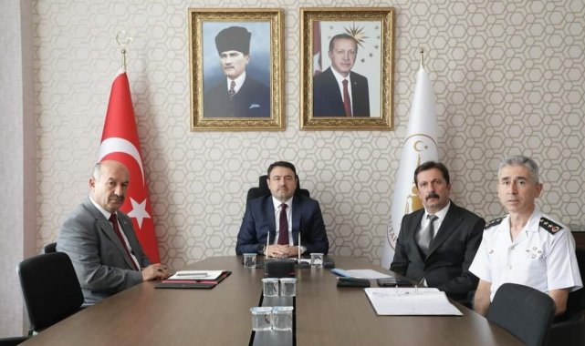 Vali Işın, yeni eğitim-öğretim yılı toplantısına Katıldı