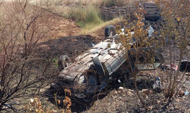 Yozgat'ta otomobil devrildi: 2 yaralı