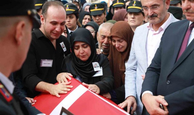20 gün önce sözlenmişti: Sakaryalı şehit son yolculuğuna uğurlandı