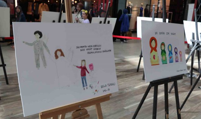 5,5 yıl boyunca kalp beklerken bu resimleri çizmiş