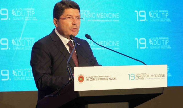 Adalet Bakanı Yılmaz Tunç: "Adli tıp hizmetlerinde yapay zekânın daha etkin kullanılmasını sağlayacağız"