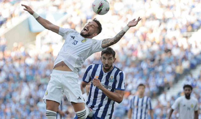Al Nassr, Alex Telles ile yolların ayrıldığını duyurdu