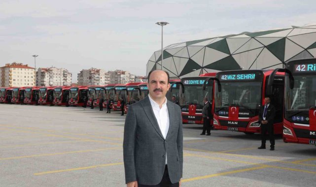 Başkan Altay: "Yeni kayıt yaptıran üniversite öğrencileri Konya'da toplu ulaşımı 10 gün ücretsiz kullanıyor"