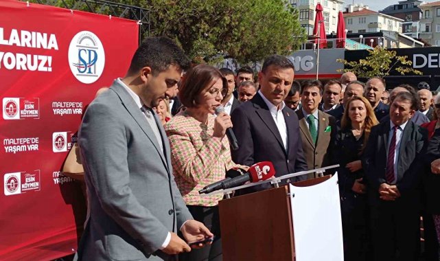 Başkan Esin Köymen, Süreyya Paşa Vakfı'na ait olan alışveriş alanıyla ilgili basına açıklamada bulundu