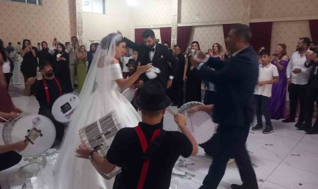 Beybur ve Bilmez ailelerinin mutlu günü
