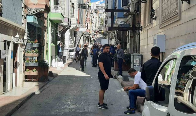 Beyoğlu'nda otel odasında dehşet: Sevgilisinin darbettiği kadın hastanede hayatını kaybetti