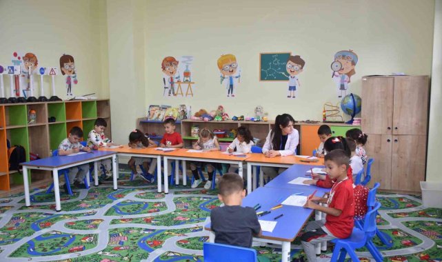 Bursa Yuvam'da ders zili çaldı