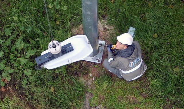 Dicle Elektrik, 'Köstebek' ve 'Makaralı Aydınlatma Direği' projesini hayata geçirdi