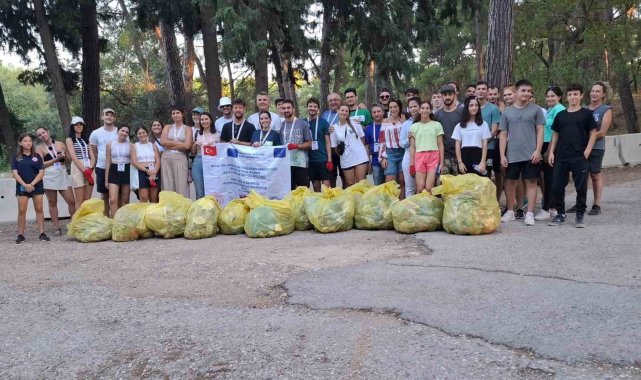 Erasmus öğrencileri, Antalya'da doğa için bir araya geldi
