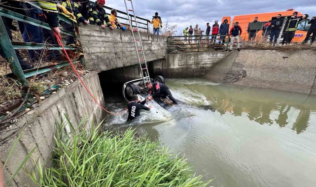 Erzurum'da otomobil su kanalına uçtu: 2 ölü, 1 yaralı