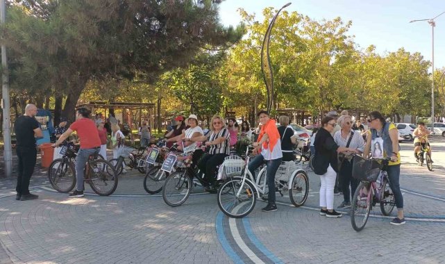 Filyos'ta "Narin'ler Ölmesin, Çocuklar Yaşasın" temalı bisiklet turu düzenlendi