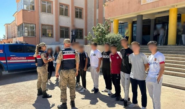Gaziantep'te jandarmadan 351 okul önü ve çevresinde denetim
