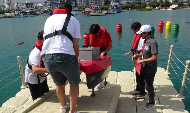 İlk defa düzenlenen insansız deniz aracı yarışması otonom sürüşleriyle tamamlandı