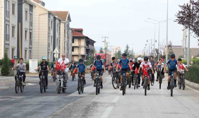 İnegöl'de zaferden kurtuluşa pedal basıldı