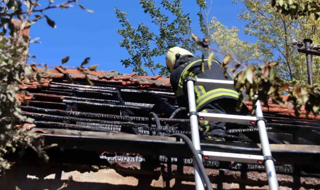 Kayseri'de müstakil evde yangın