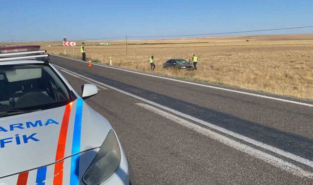 Konya'da otomobil şarampole uçtu: 3 yaralı