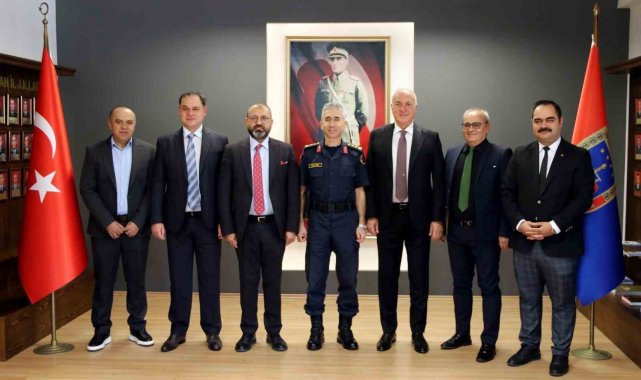 Kütahya OSB yönetiminden Emniyet Müdürü Osman Elbir'e 'hayırlı olsun' ziyareti