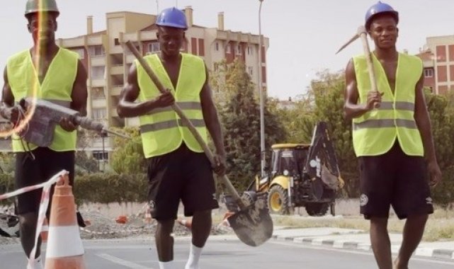 Manisa FK'dan videolu gönderme