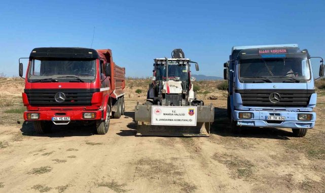 Mera arazisinden izinsiz toprak alımına suçüstü