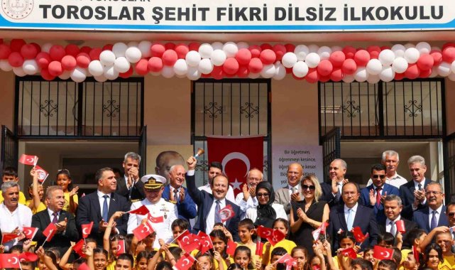 Mersin'de 428 bin 692 öğrenci ders başı yaptı