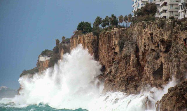 Meteorolojiden denizlerde fırtına uyarısı