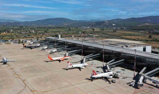 Muğla'nın 2 havalimanında 8 ayda 7 milyon yolcuya hizmet verildi