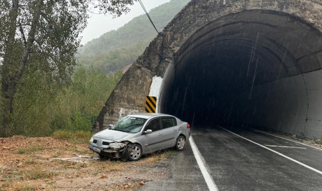 Tunceli'de sağanak yağış kazaya neden oldu