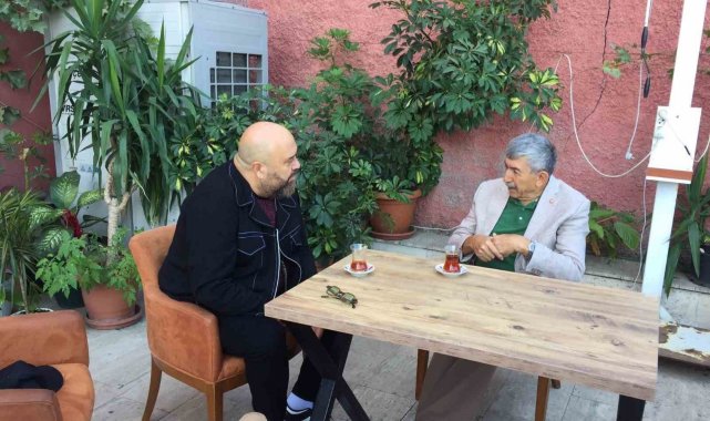 Türk Mutfak Kültürünün taşıyıcılarından Somer Sivrioğlu 'Master şef' Eskişehir Türk Ocağı' nı ziyaret etti
