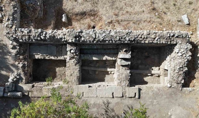2 bin 400 yıllık Alexandria Troas Antik Kenti'nde 2 bin yıllık temiz su iletim hattı bulundu
