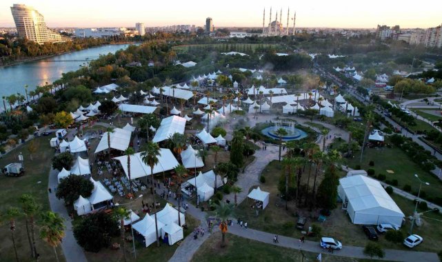 8. Uluslararası Adana Lezzet Festivali'nin mangal ateşi yakıldı