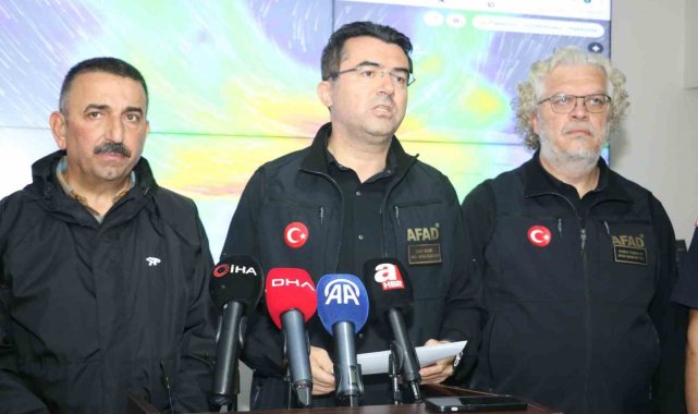 AFAD Başkanı Memiş, "Tedbirler ve önlemler sayesinde çok yoğun yağışa rağmen ciddi bir problem yaşamadık"