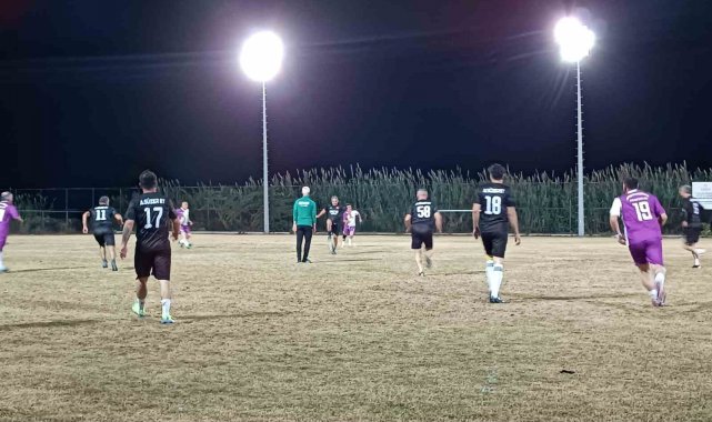Afyonkarahisar Masterler Derneği 29 Ekim turnuvasında boy gösterdi